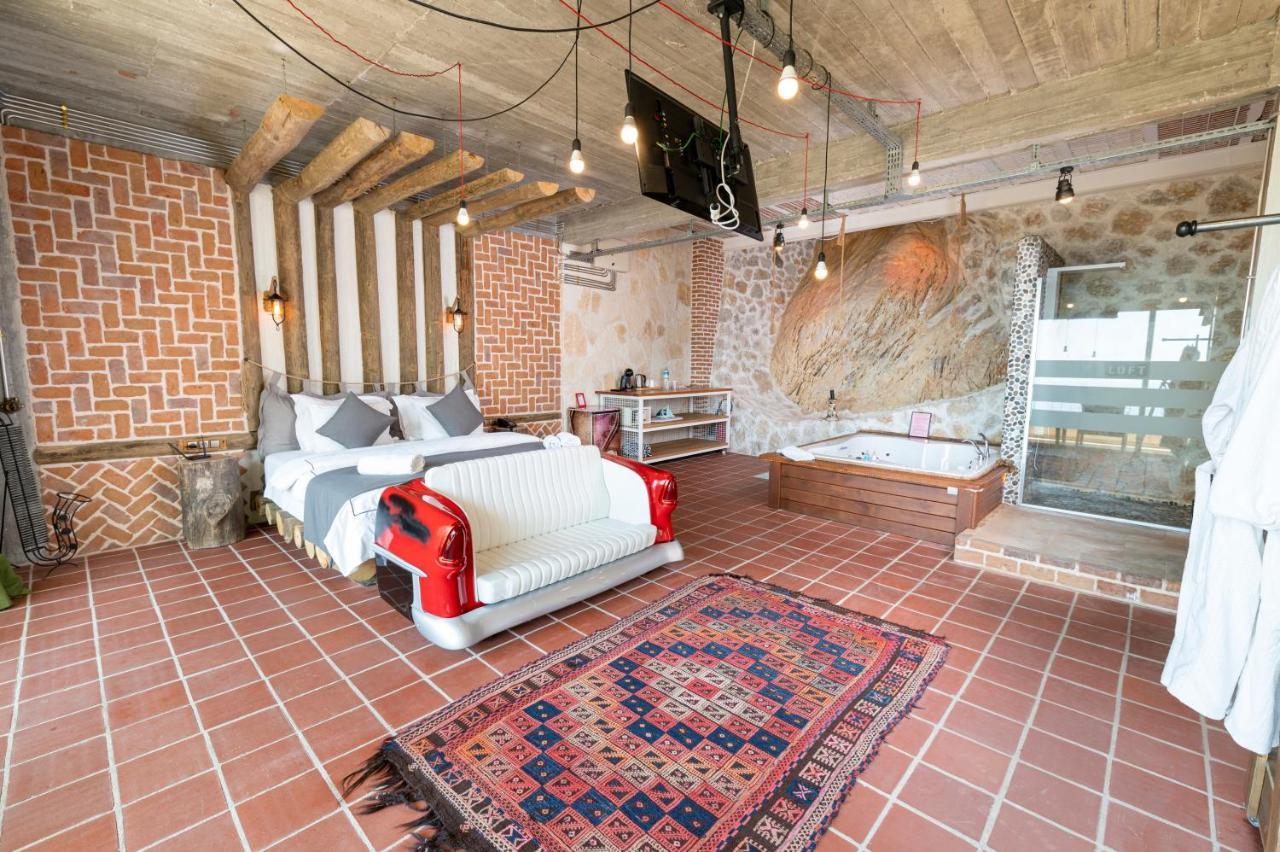 Отель Oeluedeniz Loft - Adults Only Экстерьер фото
