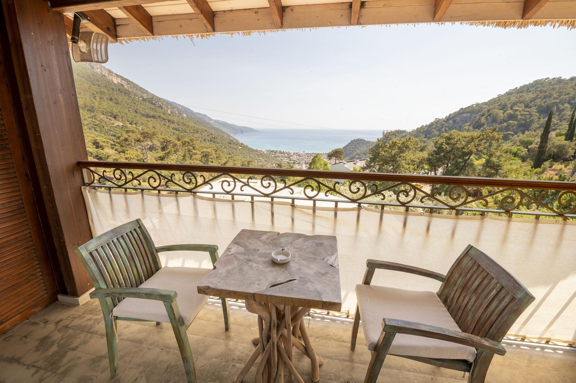 Отель Oeluedeniz Loft - Adults Only Экстерьер фото
